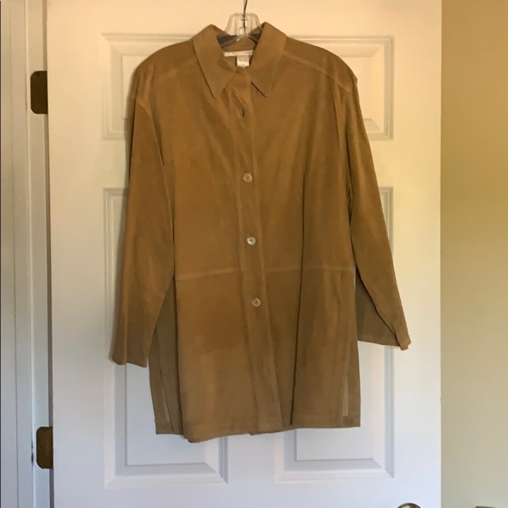 Women’s Tan Leather Jacket